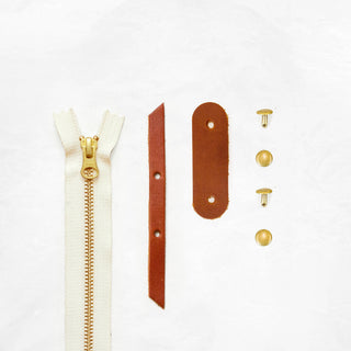 Oberlin - Chestnut Zipper Closure Kit