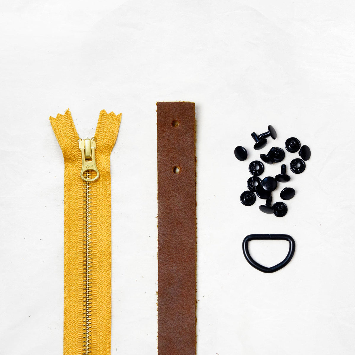 Oberlin Leather + Hardware Kit