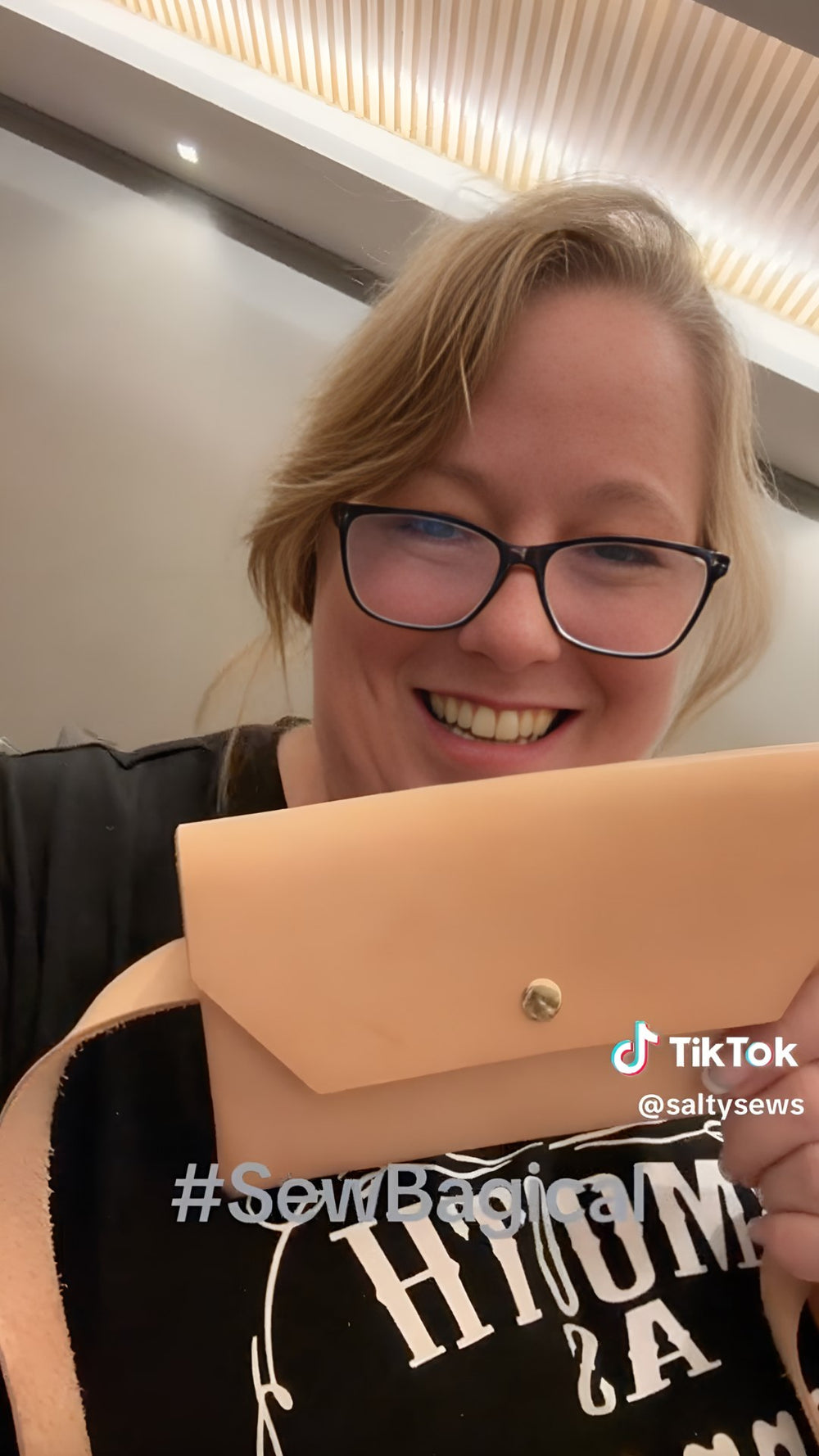 <h2>😍 Maker Stories</h2>