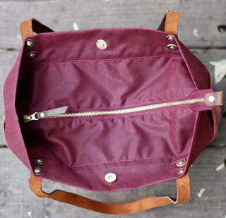 Oberlin - Chestnut Zipper Closure Kit