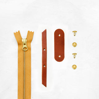 Oberlin - Chestnut Zipper Closure Kit