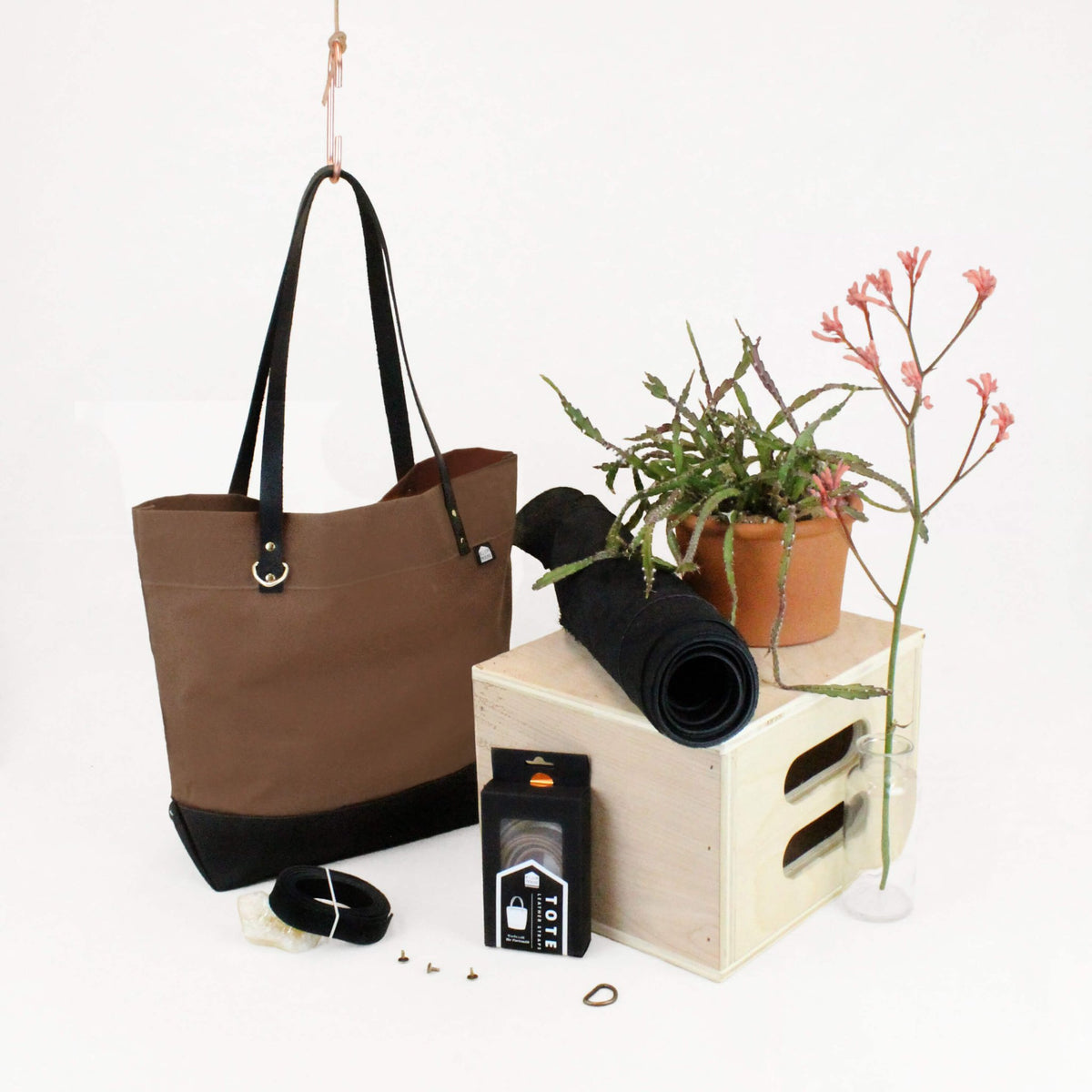 Portsmith Tote - Black Leather + Hardware Kit - PORT - LH - BLA - BRA - Leather + Hardware Kit - Klum House