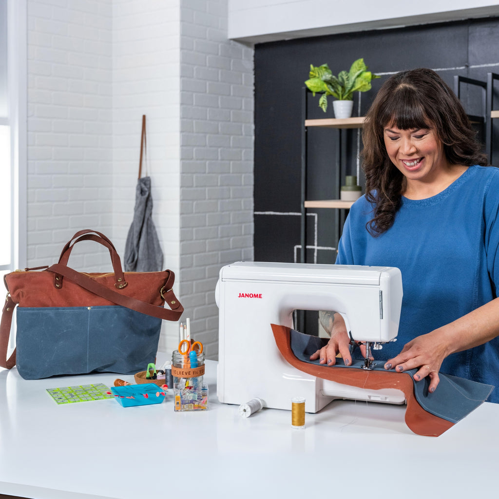 Fremont-Tote-Features-Video